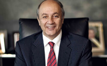 Tuncay Özilhan