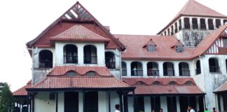 Chittagong Mutfağı, Bangladeş’in güneydoğusunda yer alan Chittagong bölgesine özgü geleneksel yemek kültürünü yansıtır. Bu mutfak, hem kıyı topluluklarının deniz ürünlerine dayalı beslenme alışkanlıklarını hem de yerel baharatların yoğun kullanımını içerir. Chittagong mutfağı, zengin lezzet profili ve çeşitli yemek teknikleri ile Bangladeş’in öne çıkan mutfaklarından biridir. Konulu bir haber görseli.