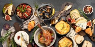 Fransız mutfağı, dünya gastronomi kültürünün en prestijli ve etkileyici örneklerinden biri olarak kabul edilir. Hem teknik hem de estetik açıdan öne çıkan bu mutfak, zengin tarihinden aldığı ilhamla modern sofralara taşınır. Fransız mutfağı, sadece yemek pişirme değil, aynı zamanda bir sanat ve kültür deneyimi olarak da değerlendiriliyor. Her tabak, özenle seçilmiş malzemeler ve ustaca hazırlanmış tekniklerle sunulur. Konulu bir haber görseli.