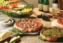 İtalyan mutfağı, yüzyıllar boyunca farklı kültürlerin etkisiyle zenginleşmiş ve dünya çapında tanınan bir gastronomi kültürü haline gelmiştir. Antik Roma’dan günümüze uzanan süreçte yemekler, hem beslenme hem de kültürel bir ifade biçimi olarak önem kazanmıştır. Doğal malzemeler kullanımı, İtalyan yemeklerinin hem lezzetli hem de sağlıklı olmasını sağlıyor. Konulu bir haber görseli.