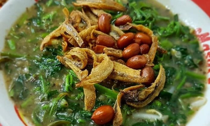 Kalimantan Mutfağı, Endonezya’nın en büyük adası olan Borneo’nun Endonezya’ya ait kısmında gelişmiş köklü bir mutfaktır. Kalimantan, farklı etnik grupların bir arada yaşadığı ve çeşitliliğiyle bilinen bir bölgedir. Bu kültürel çeşitlilik, mutfağa da doğrudan yansımış ve ortaya hem geleneksel hem de yenilikçi tatların çıktığı bir gastronomi anlayışı doğmuştur. Konulu bir haber görseli.