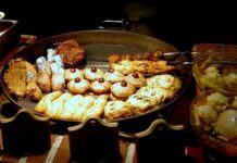 Letonya mutfağı, Baltık Denizi’nin kıyısında yer alan coğrafi konumunun yanı sıra tarih boyunca farklı kültürlerin etkisiyle şekillenmiştir. Baltık iklimi, tarım ürünleri, ormanlardan elde edilen doğal kaynaklar ve deniz ürünleri, bu mutfağın temel taşlarını oluşturur. Komşu ülkeler Estonya, Litvanya, Almanya ve Rusya ile yaşanan etkileşimler de yemek kültürüne farklı tatlar kazandırmıştır. Konulu bir haber görseli.