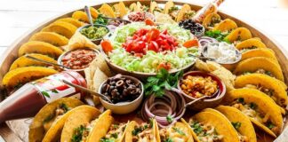 Marquesas Mutfağı, Fransız Polinezyası’nın en uzak ve en bakir adalarından biri olan Marquesas’ın zengin kültürel geçmişini yansıtan bir gastronomi anlayışıdır. Ada halkı yüzyıllardır deniz ürünleri, kök sebzeler ve tropikal meyveler kullanarak kendine özgü tarifler geliştirmiştir. Hindistancevizi, balık ve taro, Marquesas mutfağının temel ögeleri arasında yer alır. Konulu bir haber görseli.