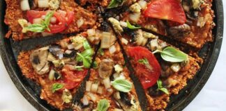 Son yıllarda sağlıklı yaşam ve çevre bilinci arttıkça vejetaryen tarifler giderek daha fazla ilgi görüyor. Hayvansal et ürünlerini içermeyen bu tarifler, hem besleyici hem de lezzetli alternatifler sunuyor. Dünya mutfaklarında farklı kültürlerden esinlenen vejetaryen yemekler, sebzelerden baklagillere kadar geniş bir yelpazede malzemelerle hazırlanıyor. Konulu bir haber görseli.