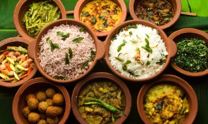 Sri Lanka, Hint Okyanusu’nun kalbinde yer alan ve tarih boyunca farklı kültürlerin etkisi altında kalmış bir ada ülkesidir. Bu durum, Sri Lanka mutfağının zengin ve çeşitlilik dolu bir yapıya sahip olmasını sağlamıştır. Hindistan, Portekiz ve Hollanda gibi kültürlerin etkisi, yemeklerde hem lezzet hem de aromatik çeşitlilik yaratmıştır. Baharatların yoğun kullanımı, tropikal meyve ve sebzelerin ustaca harmanlanması, Sri Lanka mutfağının karakteristik özelliklerindendir. Konulu bir haber görseli