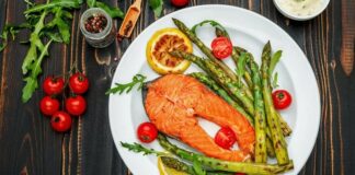 Günlük yaşamın en önemli parçalarından biri olan tabağım, sadece bir yemek aracı değil aynı zamanda kültürün, alışkanlıkların ve yaşam tarzının da bir yansımasıdır. İnsanların ne yediği, nasıl yediği ve hangi tabakları tercih ettiği aslında onların dünyaya bakışını, yaşam biçimini ve toplumsal değerlerini de ortaya koyar. Bu nedenle tabağım yalnızca bir eşya olarak görülmez; onunla birlikte taşınan anlamlar çok daha derindir. Konulu bir haber görseli.