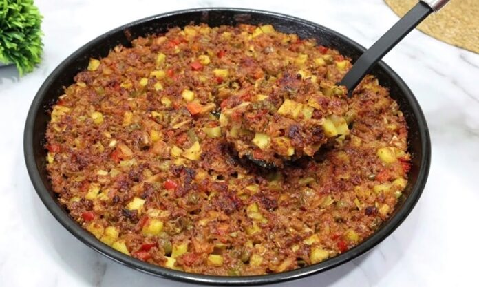 Mutfak kültüründe tava pişirme, geçmişten bugüne uzanan bir gelenek olarak önemli bir yer tutar. İnsanların ateşi kontrol altına almasıyla başlayan pişirme yöntemleri arasında, en çok kullanılanlardan biri tavayla yapılan yemeklerdir. İlk demir tavaların kullanıldığı dönemlerden günümüze kadar bu yöntem, hem pratikliği hem de lezzetiyle sofraların ayrılmaz parçası olmuştur. Konulu bir haber görseli.