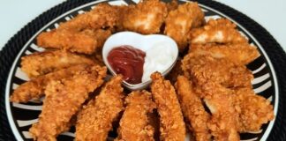 Acılı Kanat: Baharatlı Lezzetin Zirvesi Acılı kanat, tavuk severler için hem lezzetli hem de doyurucu bir atıştırmalık olarak öne çıkıyor. Bu lezzet, özellikle baharat sevenler tarafından tercih ediliyor. Kanatların doğru şekilde hazırlanması, acılı sosun etkili bir şekilde kanata nüfuz etmesini sağlar. Öncelikle kanatlar yıkanır, kurulanır ve fazla yağları temizlenir. Bu adım, pişirme sırasında kanatların daha eşit şekilde kızarmasına ve sosun tutmasına yardımcı olur. Konulu bir haber görseli.