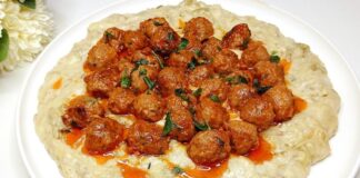 Türk mutfağının klasikleşmiş lezzetlerinden biri olan hünkar beğendi, Osmanlı saray mutfağından günümüze uzanan bir yemek olarak bilinir. Patlıcanın közlenip püre haline getirilmesi ve üzerine et veya kuzu etinin eklenmesiyle hazırlanan bu yemek, hem göze hem damağa hitap eder. Tarih boyunca hem özel günlerde hem de günlük sofralarda hazırlanmış olan hünkar beğendi, kültürel bir miras olarak ön plana çıkar. Konulu bir haber görseli.