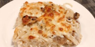 Makarna graten, İtalyan mutfağından dünyaya yayılan fırın yemeklerinden biridir. Makarna ve peynirin birleşimi ile ortaya çıkan bu tarif, özellikle çocuklar ve yetişkinler tarafından sıkça tercih edilir. Kökeni, 18. yüzyılın sonlarına kadar uzanan graten teknikleriyle hazırlanmıştır. Konulu bir haber görseli.