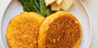 Geleneksel mutfağın en sade ama en etkileyici tatlarından biri olan tava ekmek, özellikle fırına erişimin zor olduğu dönemlerde ortaya çıkmış pratik bir çözümdür. Un, su ve az miktarda malzemeyle hazırlanan bu ekmek türü, Anadolu mutfak kültüründe önemli bir yere sahiptir. Tava ekmek, sadece bir ekmek alternatifi değil; aynı zamanda yoklukta üretmenin, elde olanla yetinmenin sembolüdür. Konulu bir haber görseli.